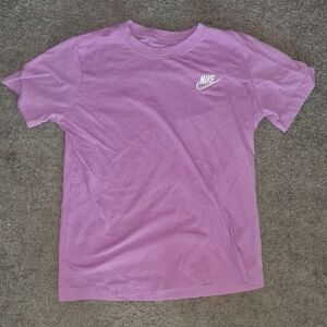 Nike Kids Short Sleeve Tee Sz Med Lavender with White Logo